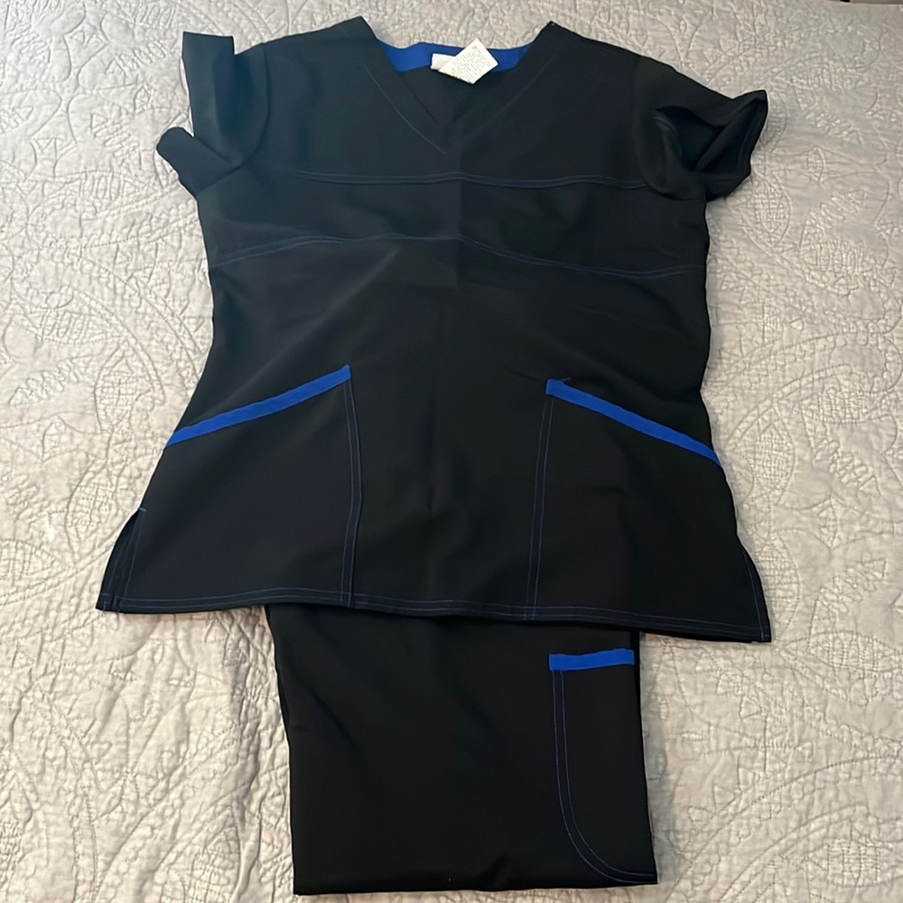 Scrub Set